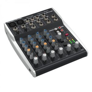 Behringer Xenyx 802